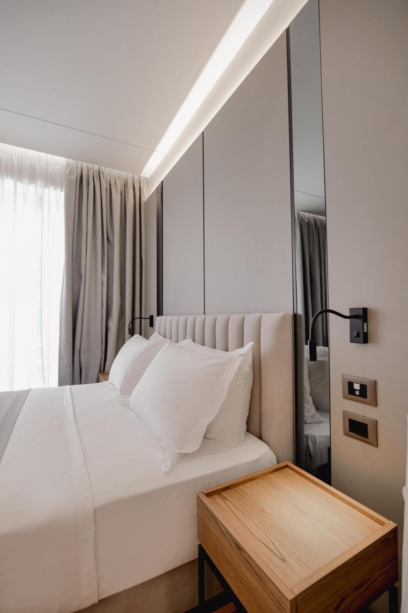 Jost Caravel Hotel Radhime Ngoại thất bức ảnh