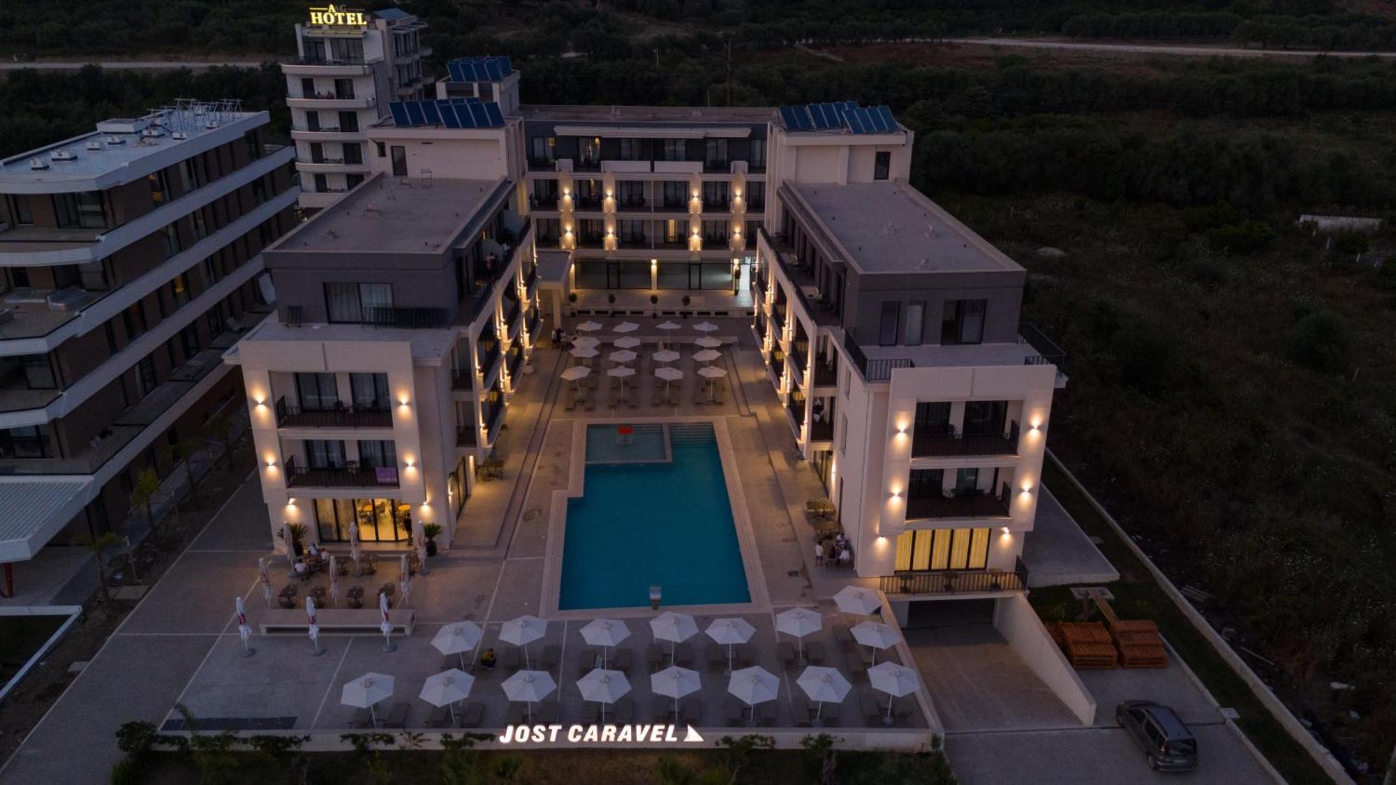 Jost Caravel Hotel Radhime Ngoại thất bức ảnh