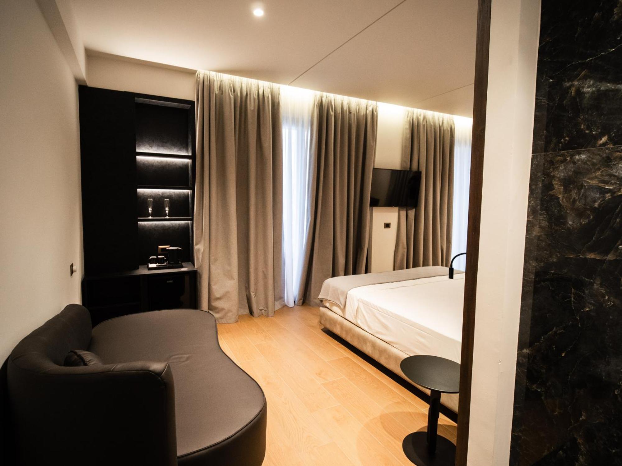 Jost Caravel Hotel Radhime Ngoại thất bức ảnh