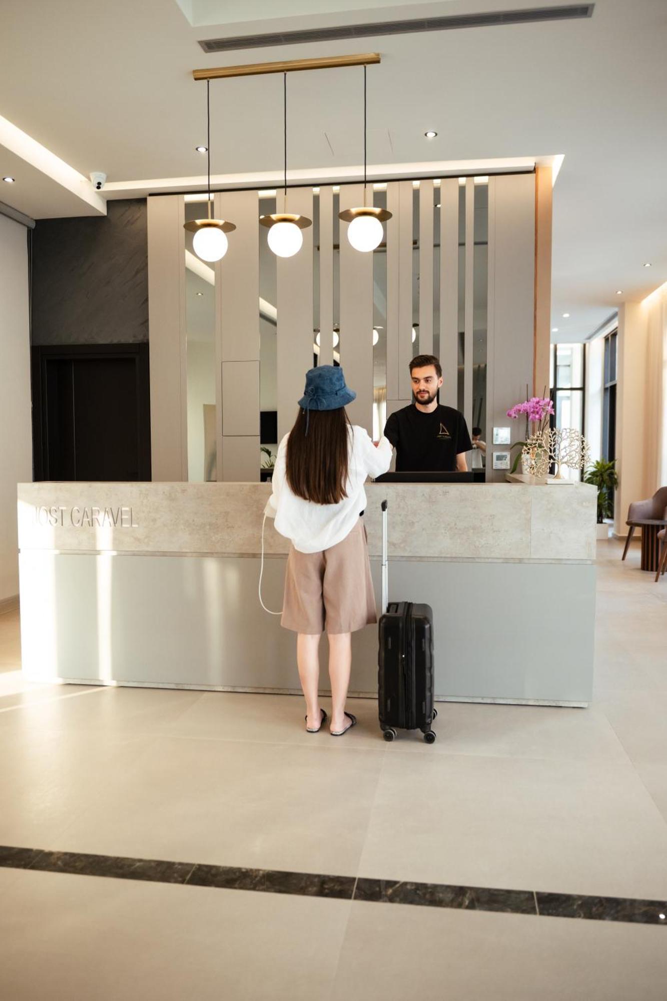 Jost Caravel Hotel Radhime Ngoại thất bức ảnh